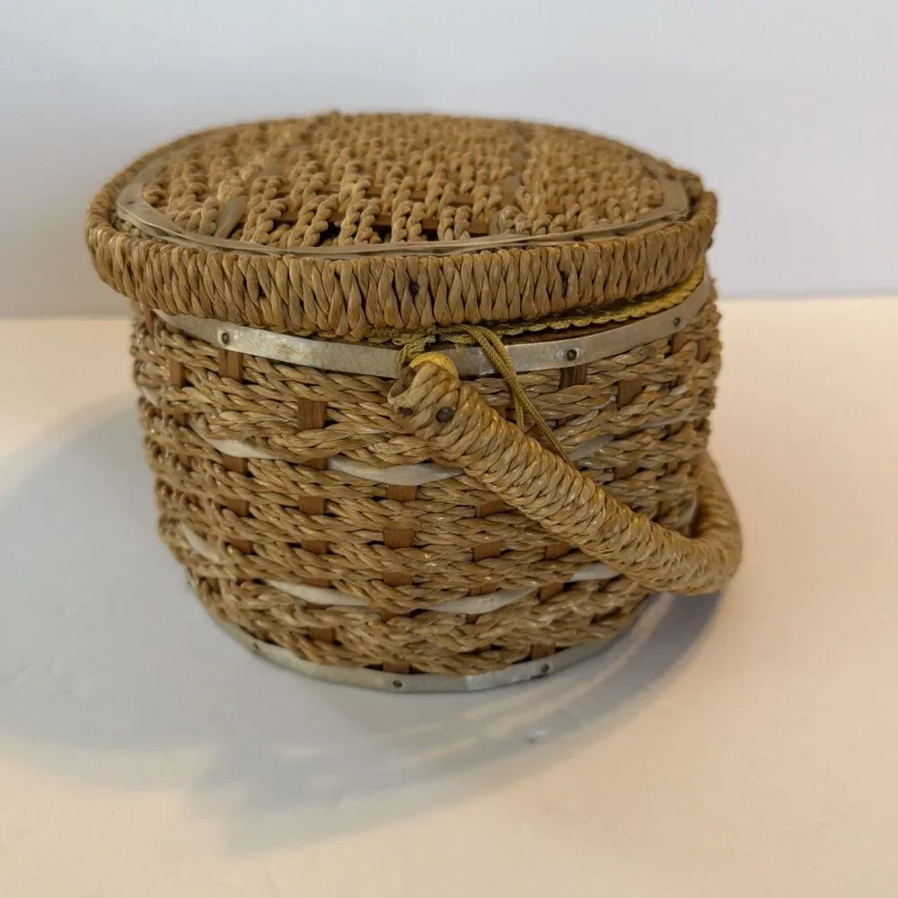 Dritz Sewing Basket Oval Woven Wicker Scovill Yellow Interior w Handle Vintage